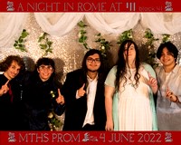 Prom Group 672